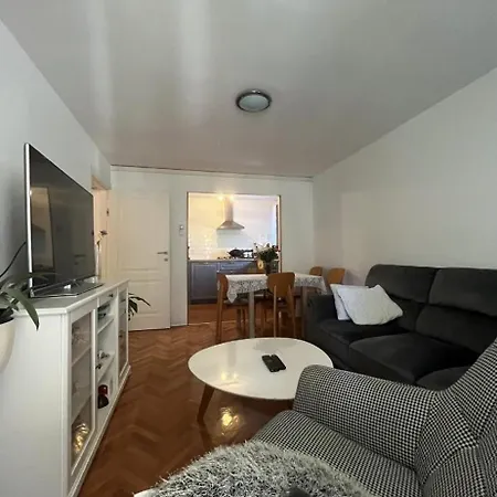 Apartment Navavil *